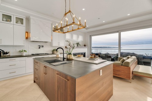 15377 Marine Drive, White Rock, BC 