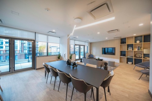 Th17-13428 105 Ave, Surrey, BC 