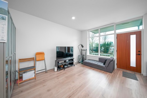 Th17-13428 105 Ave, Surrey, BC 