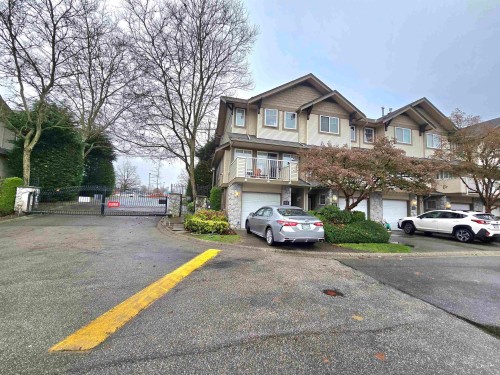 53-8888 151 Street  Surrey, BC V3R 0Z9