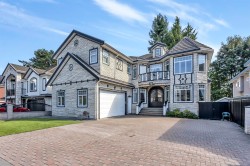 13884 89a Avenue  Surrey, BC V3V 6K9