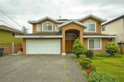 6484 134 Street  Surrey, BC V3W 4S2