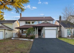 15440 95a Avenue  Surrey, BC V3R 7S7