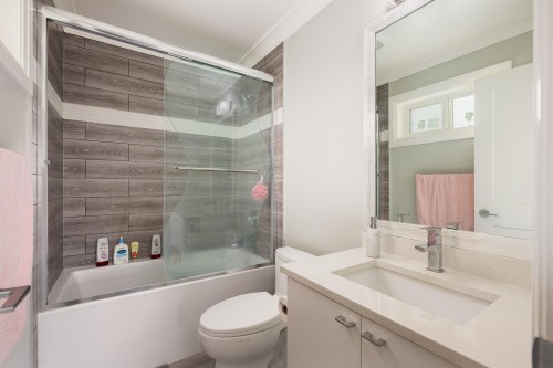 14079 77A Avenue Avenue, Surrey, BC 