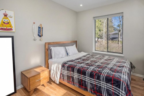 1981 158A Street, Surrey, BC 