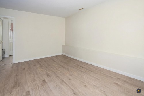 1981 158A Street, Surrey, BC 