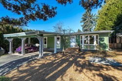 32495 Mcrae Avenue  Mission, BC V2V 2L6