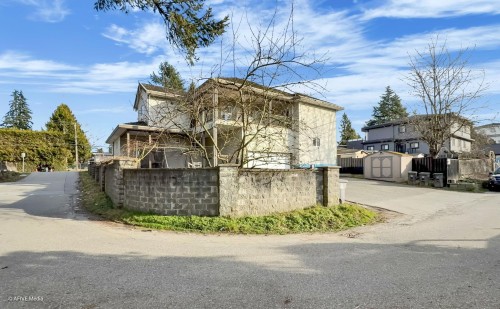 9833 128 Street, Surrey, BC 