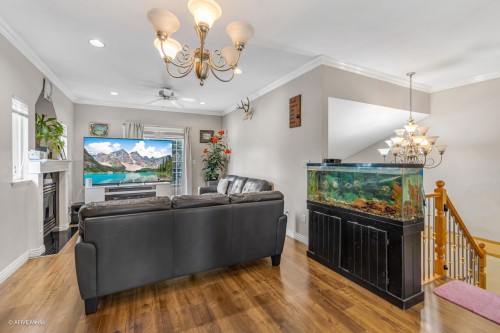 9833 128 Street, Surrey, BC 