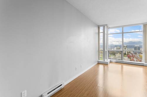 2209-13399 104 Avenue, Surrey, BC 