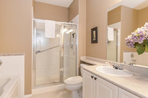 22-20770 97B Avenue, Langley, BC 