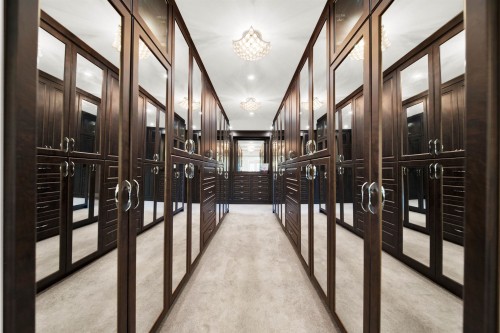 15957 39A Avenue, Surrey, BC 