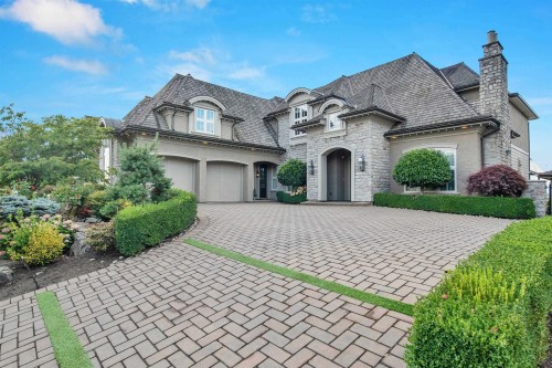 15957 39A Avenue, Surrey, BC 