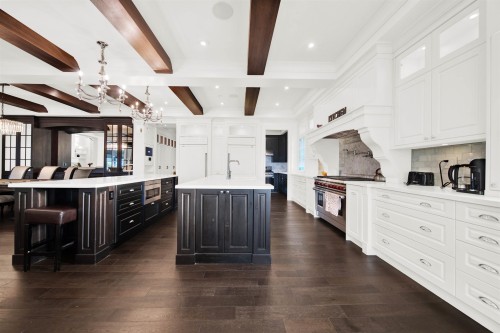 15957 39A Avenue, Surrey, BC 