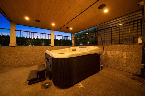 15957 39A Avenue, Surrey, BC 