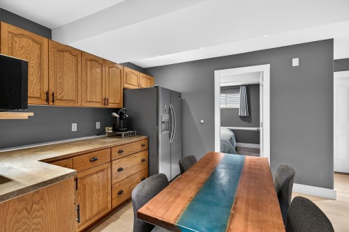 5879 184B Street, Surrey, BC 