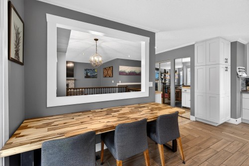 5879 184B Street, Surrey, BC 