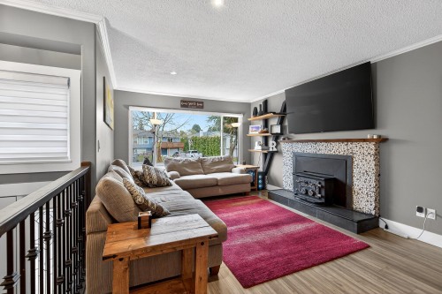 5879 184B Street, Surrey, BC 