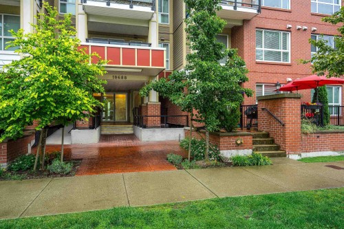 313-10688 140 Street, Surrey, BC 