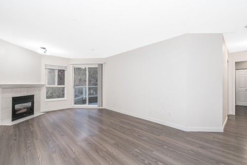 307-16137 83 Avenue, Surrey, BC 