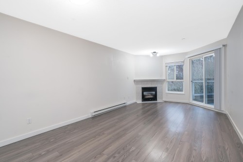 307-16137 83 Avenue, Surrey, BC 