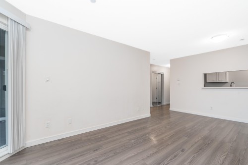 307-16137 83 Avenue, Surrey, BC 