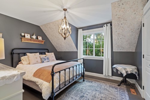 2608 Cedar Drive, Surrey, BC 