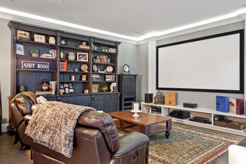 2608 Cedar Drive, Surrey, BC 