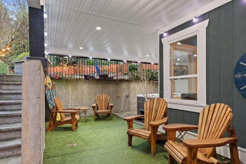 2608 Cedar Drive, Surrey, BC 