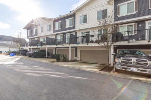 46-8371 202B Street, Langley, BC 