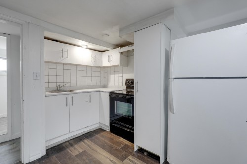 10080 143 Street, Surrey, BC 