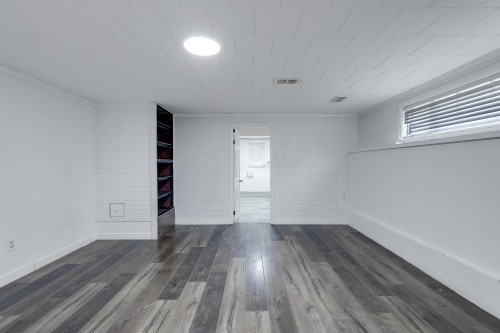 10080 143 Street, Surrey, BC 