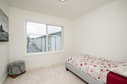 2-7670 207 Street, Langley, BC 