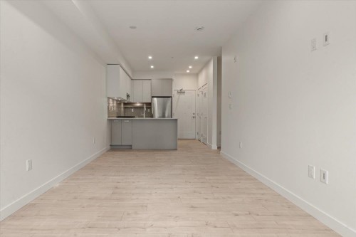 117-13777 75A Avenue, Surrey, BC 