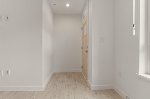 117-13777 75A Avenue, Surrey, BC 