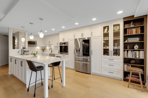 204-15165 Marine Drive, White Rock, BC 