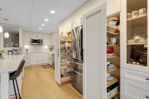 204-15165 Marine Drive, White Rock, BC 