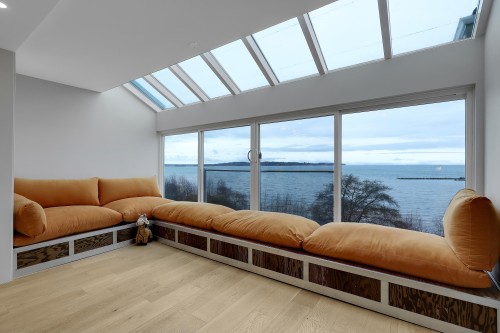 204-15165 Marine Drive, White Rock, BC 