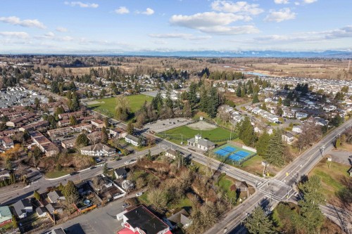 505-27218 Aldergrove Town Centre Drive, Langley, BC 