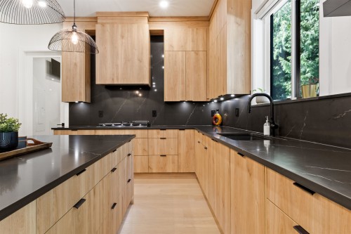 13093 98A Avenue, Surrey, BC 