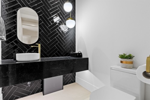 13093 98A Avenue, Surrey, BC 