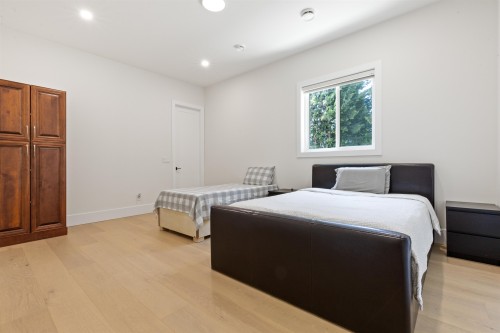 13093 98A Avenue, Surrey, BC 