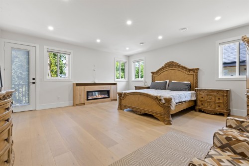 13093 98A Avenue, Surrey, BC 