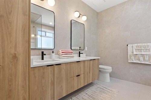 13093 98A Avenue, Surrey, BC 