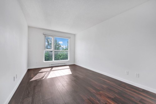 803-9830 Whalley Boulevard, Surrey, BC 