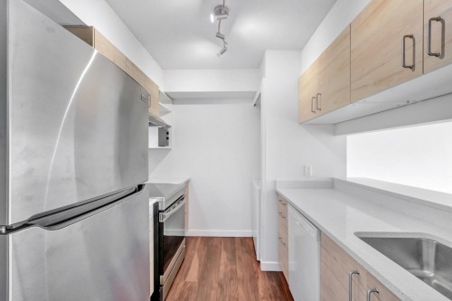 803-9830 Whalley Boulevard, Surrey, BC 