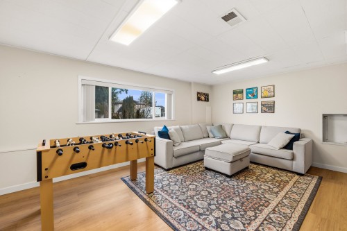 11516 97 Avenue, Surrey, BC 