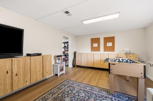 11516 97 Avenue, Surrey, BC 