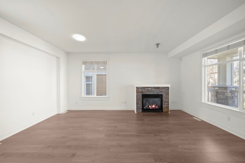 13-15237 36 Avenue, Surrey, BC 