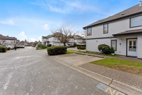 51-15840 84 Avenue, Surrey, BC 